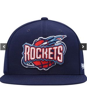 Houston Rockets Mitchell & Ness English Dropback Snapback Hat - Navy